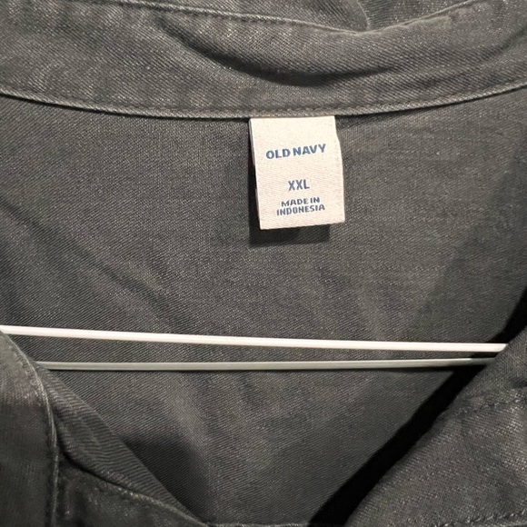 Gray blouse 🤍 nice soft material 🤍 - Picture 5 of 5